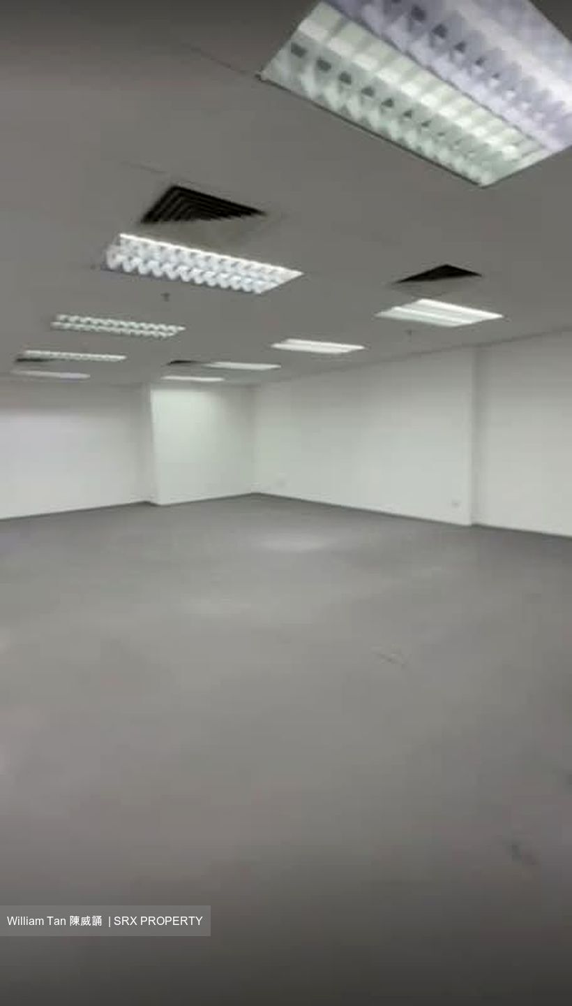 Parklane Shopping Mall (D7), Office #626069731